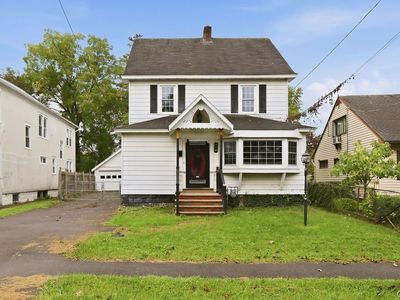 Property at 316 Berwick Rd S, Syracuse, NY