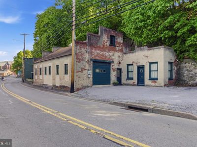 146 S Water St