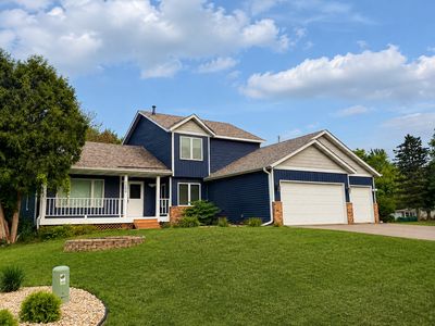 1200 Earle Way
