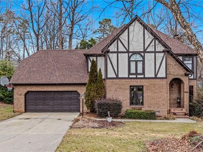 1708 Ambleside Ct