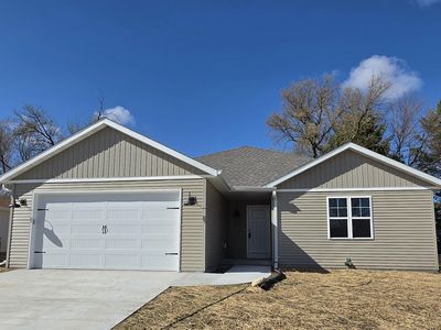 434 Village Ln