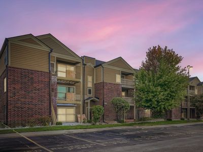 208 Glengarry Dr APT 304