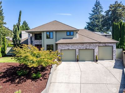 2538 E Lynnwood Drive