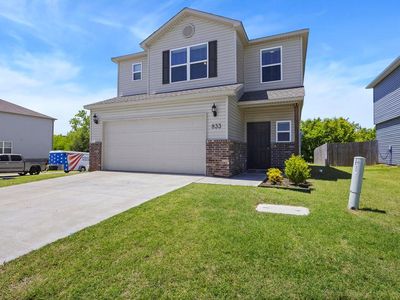 833 E Sparrow Cir