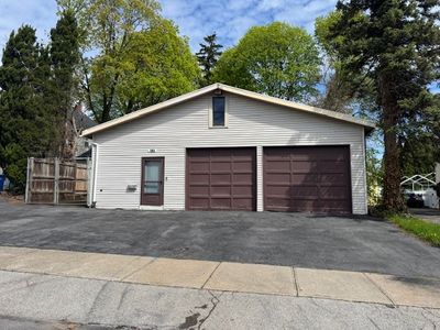 168 Avis St
