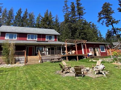 885 Bartel Road