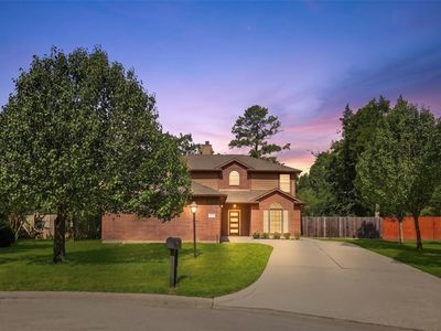 22907 Squirrel Tree St