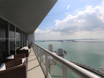 495 Brickell Ave APT 4703