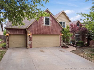 6511 E 83rd Pl