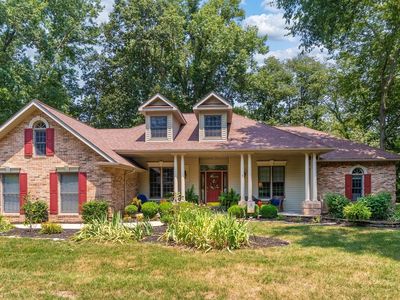 1110 Grand Oak Dr