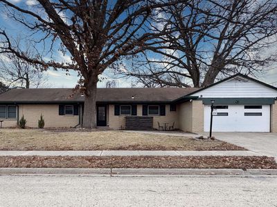 2710 Hickory Lawn Dr