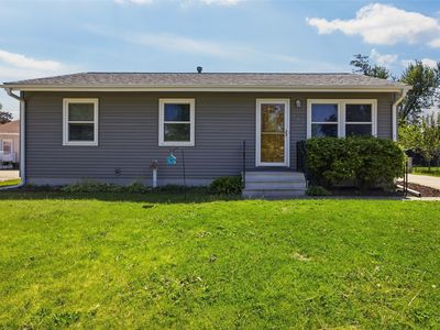 425 Elder Ln NW