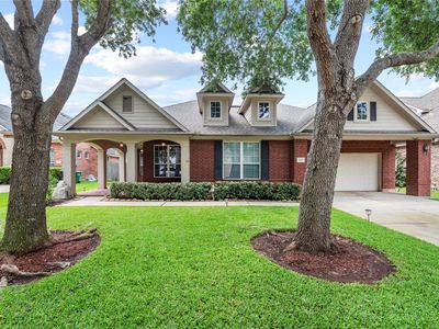 3707 Cat Springs Ln