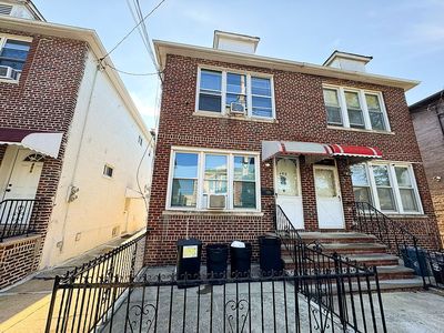 484 Van Sicklen St