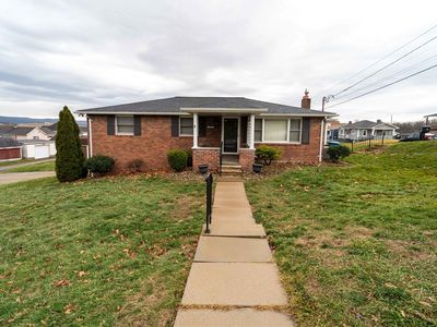 Property at 199 Spruce St, Mount Pleasant, PA