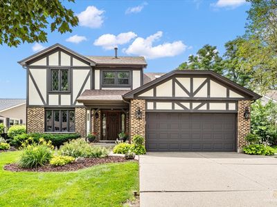 1875 Hawk Ln