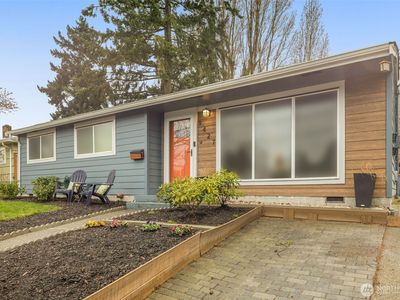 9427 8th Avenue SW #1
