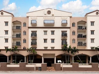 5271 SW 8th St APT 212