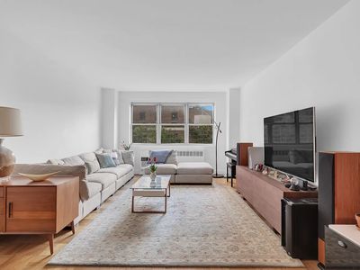 345 W 58th St APT 5R