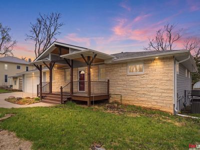1305 S 4th Ave