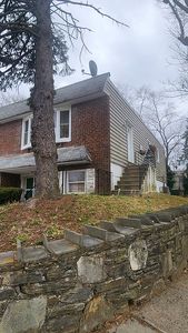 406 Avon Pl