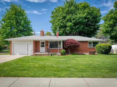 6517 W Fairfield Ave