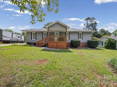 1650 Forest Lake Dr