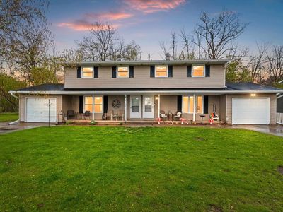 2516 N View Ct