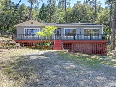 Property at 5758 Vacation Blvd, Somerset, CA