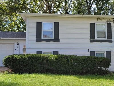 814 N Wigwam Trl