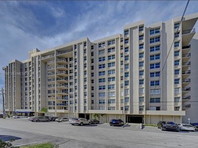 2881 NE 33rd Ct APT 5G