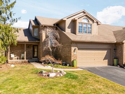 1261 Laurel View Dr
