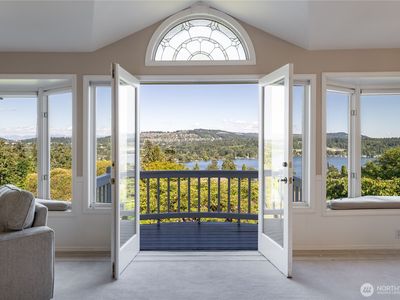 4232 Shoreclub Drive