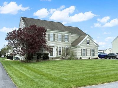 74 Hempstead Dr