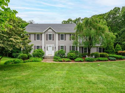 18 Sleepy Hollow Road