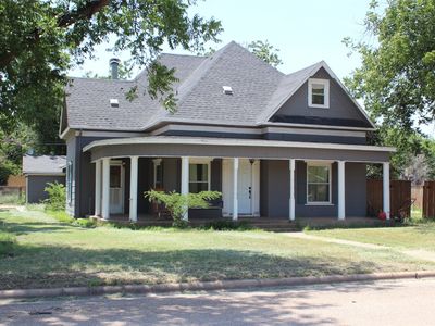 461 S 9th Ave