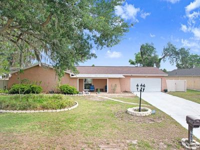 1204 Lady Guinevere Dr