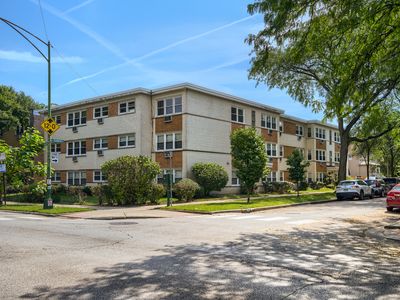 7133 N Damen Ave #3D