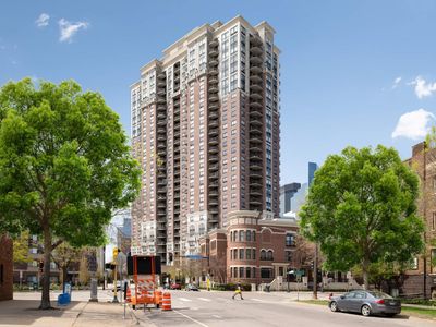 500 E Grant St APT 407