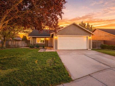 517 S Perry Ct