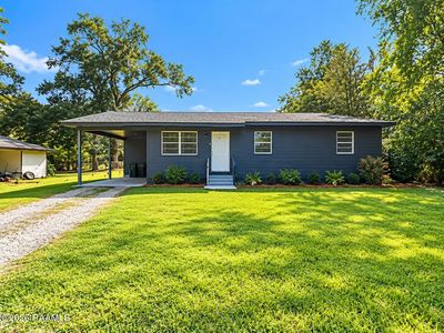 402 Attakapas Rd