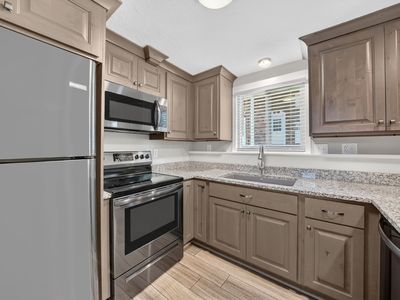 111 Center St APT 3A