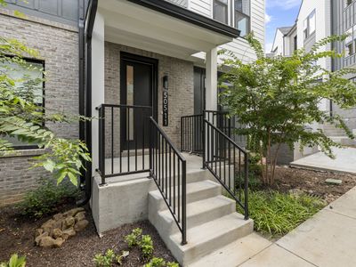 505 Community Ct #11