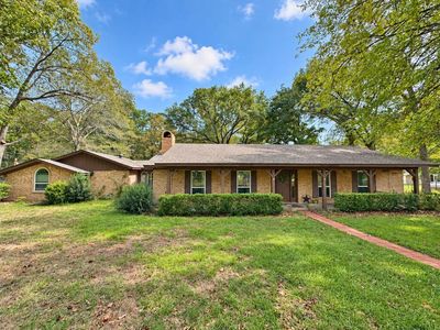 541 Fairview Dr