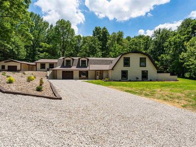 2498 Nannie Belle Loop