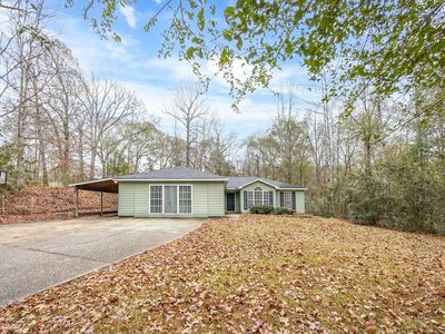 Property at 556 Douglas Dr, Ellerslie, GA