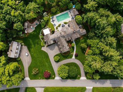 9 High Ridge Dr