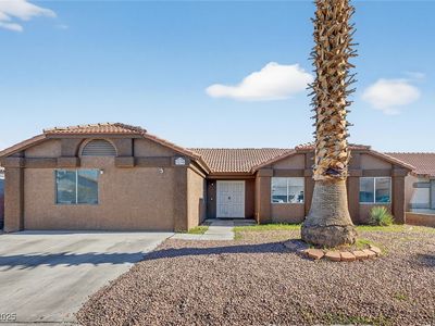 3132 Gentle Breeze St