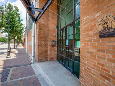 2220 Canton St APT 101