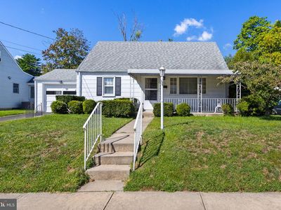 6 Weston Rd